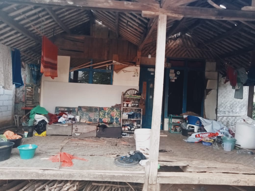 Keluarga Oha Butuh Bantuan Rumah Tidak Layak Huni (RTLH)