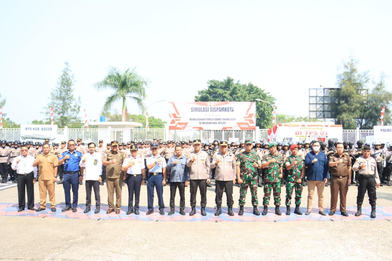 Polres Bogor Gelar Simulasi Pengamanan Kota untuk Hadapi Pilkada Mantap Praja 2024