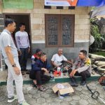 Polri Hadir dan Dekat dengan Warga, Bhabinkamtibmas Pondok Udik Perkuat Keamanan Lingkungan di Tengah Cuaca Ekstrem