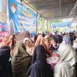 Murah Tapi Berkualitas, Warga Banjarnegara Serbu Pakaian Pantas Pakai Serba 15 Ribu